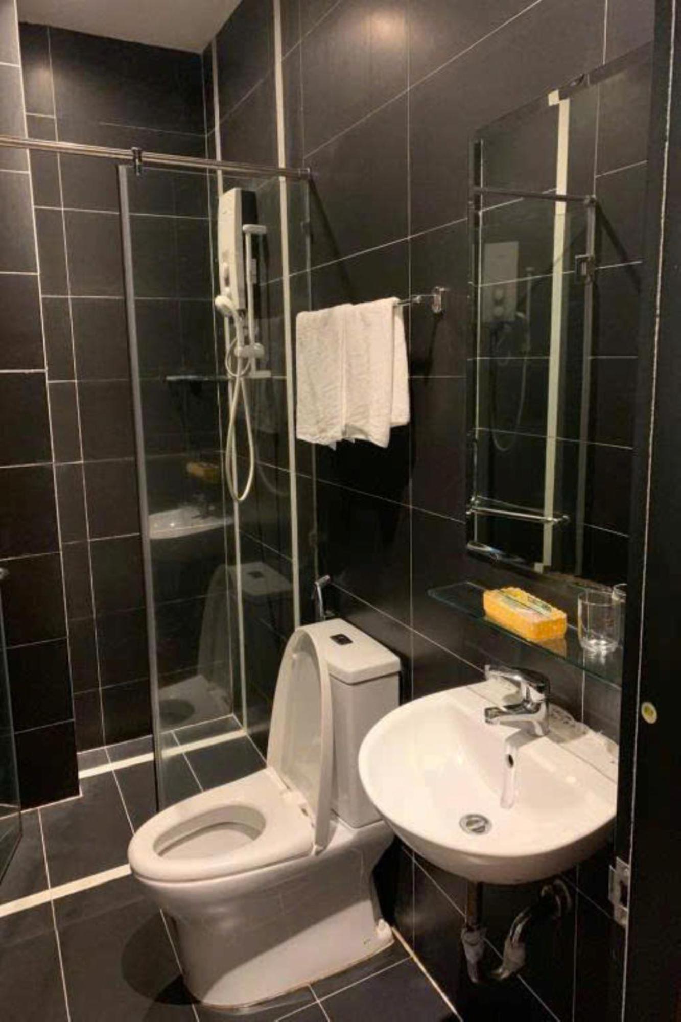 Gia Huyen Hotel Ho Chi Minh City Exterior photo
