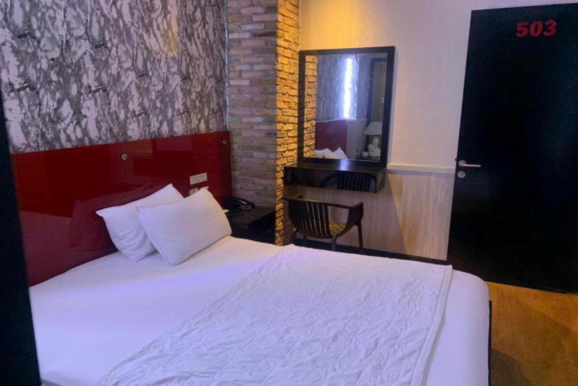 Gia Huyen Hotel Ho Chi Minh City Exterior photo